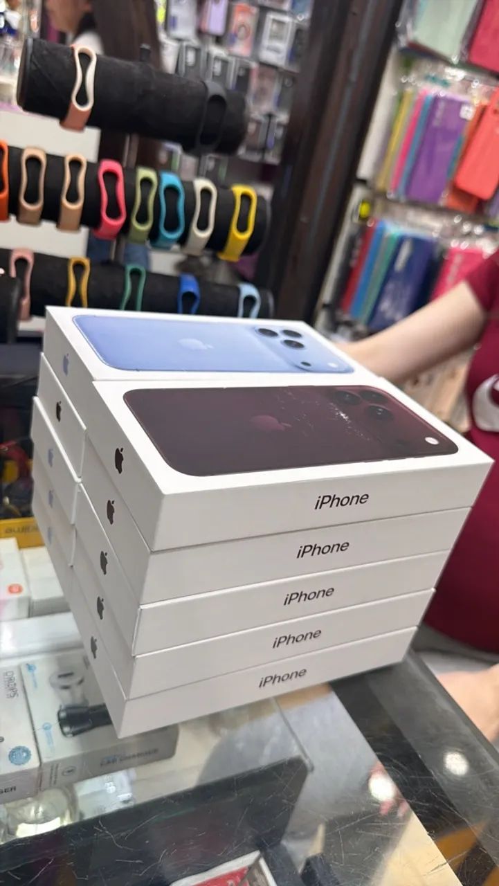 iphone 18 pro Max 256 azul e preto  - Foto 4