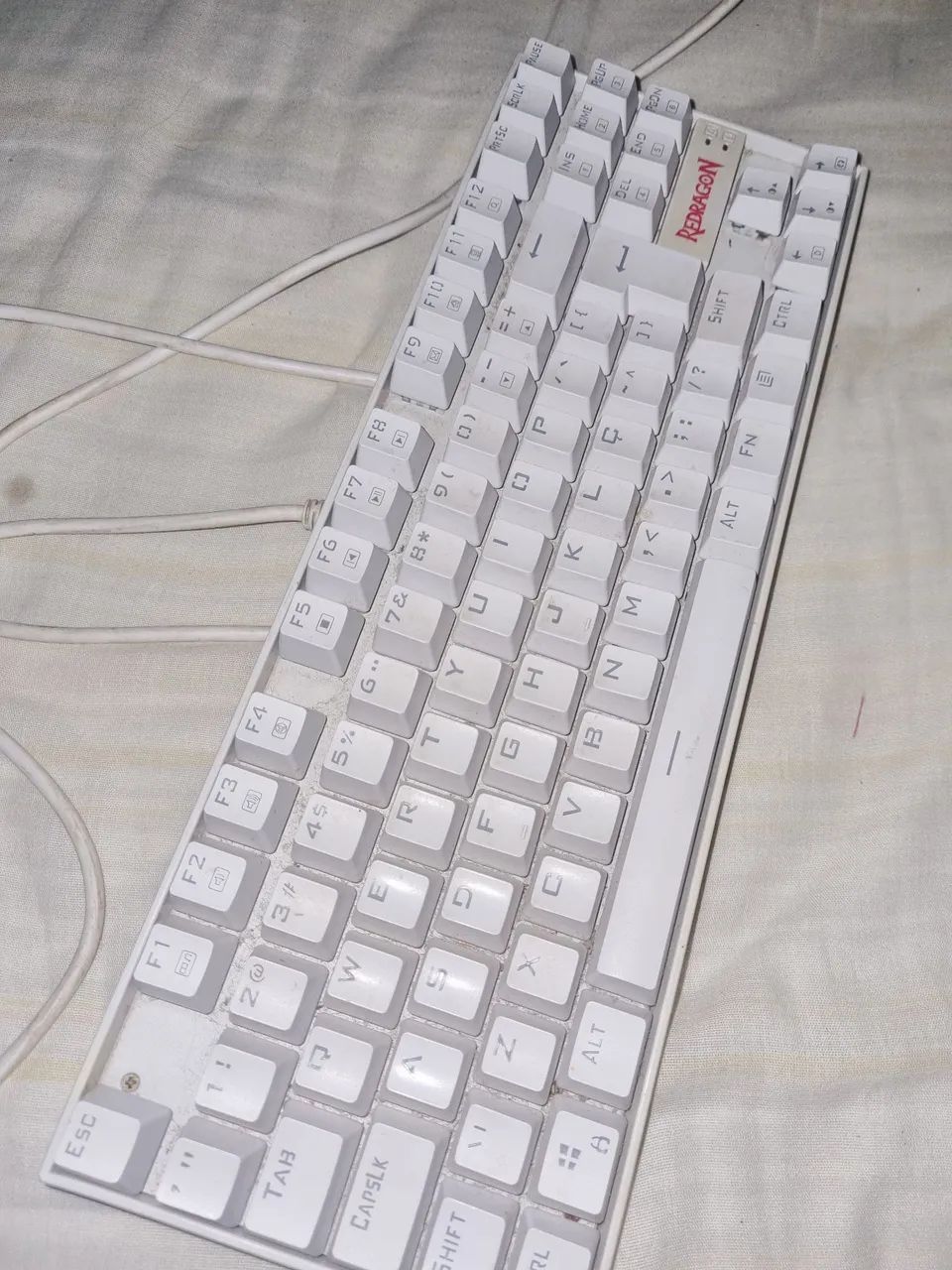 Teclado mecanico Reddragon seminovo