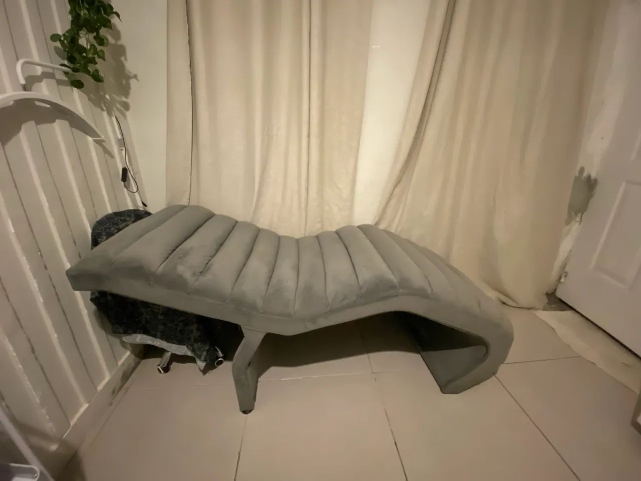 Vende-se maca para cílios e sobrancelhas - Foto 3