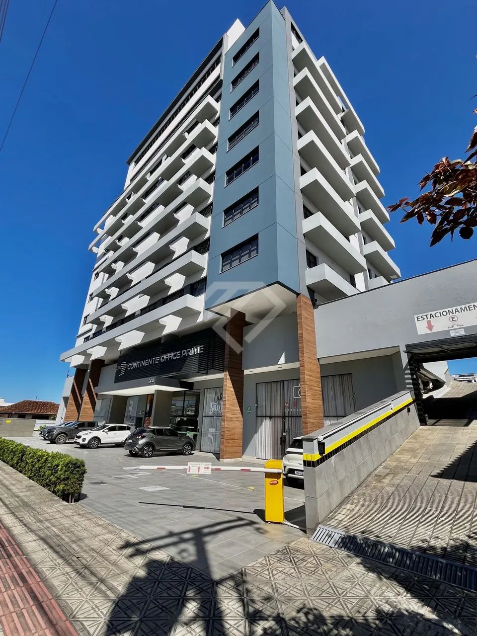 Continente Office Prime - Sala Comercial à Venda