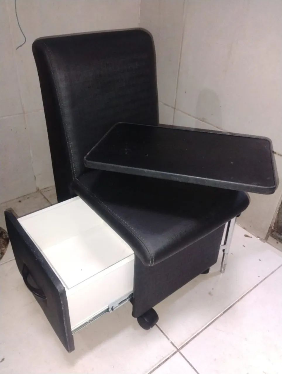 VENDO LAVATÓRIO E CADEIRA DE MANICURE CIRANDINHA  - Foto 3