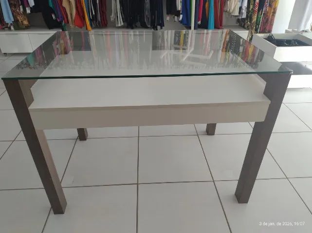Mesa Expositora em MDF - 80cm x 1,22cm x 90cm - Foto 2