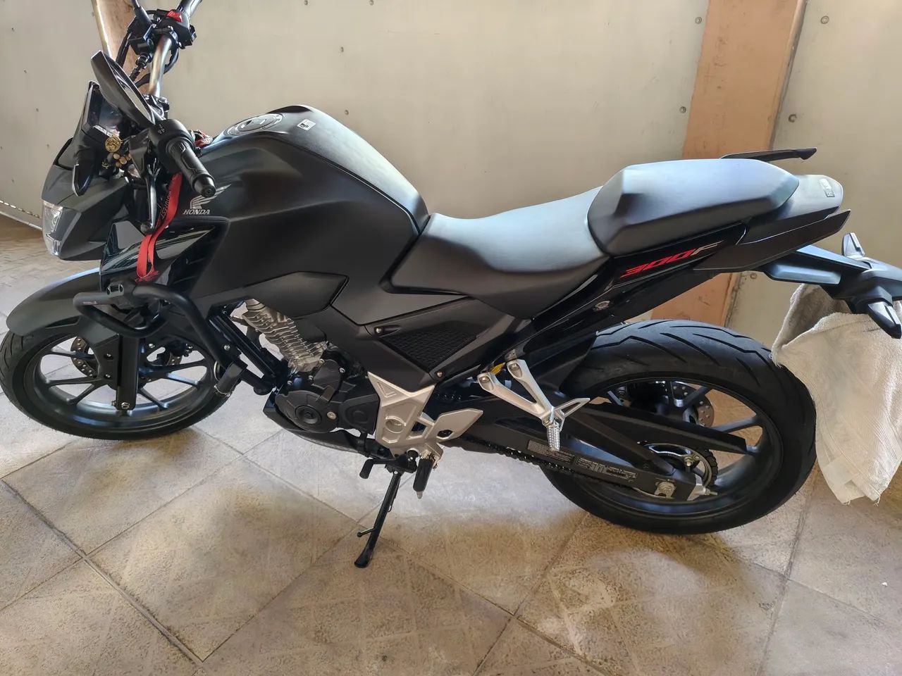 Vendo cb 300 twitter  - Foto 4