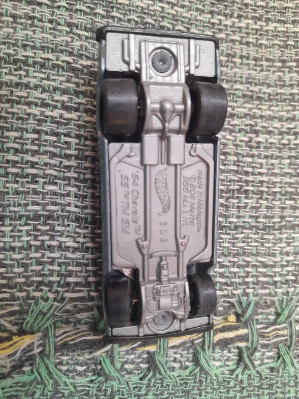 Carrinho Hot Wheels '64 Chevelle SS cinza - Foto 5