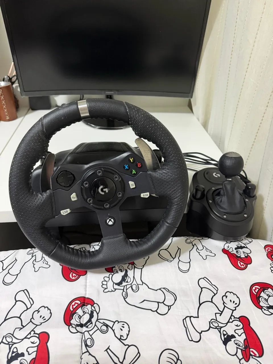 Volante G920 Xbox