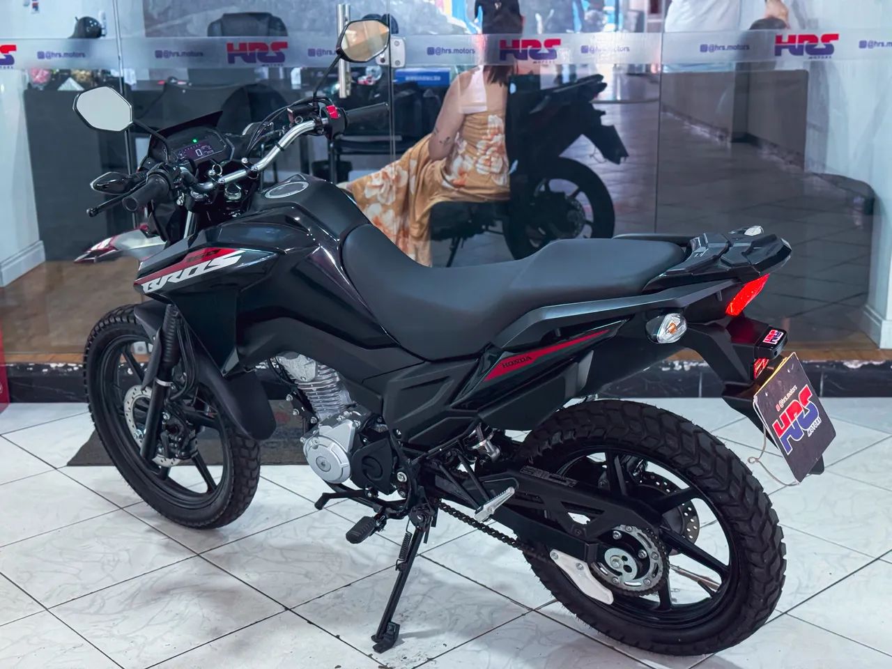 NEW HONDA BROS 160C 2025 COM APENAS 2.000 KM - SUPER EXCLUSIVA - Foto 4