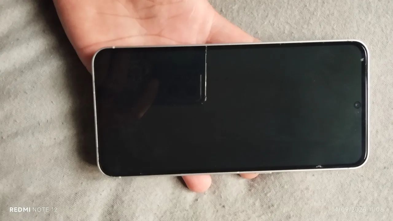Vendo celular A56 5g 256g 8ram - Foto 2