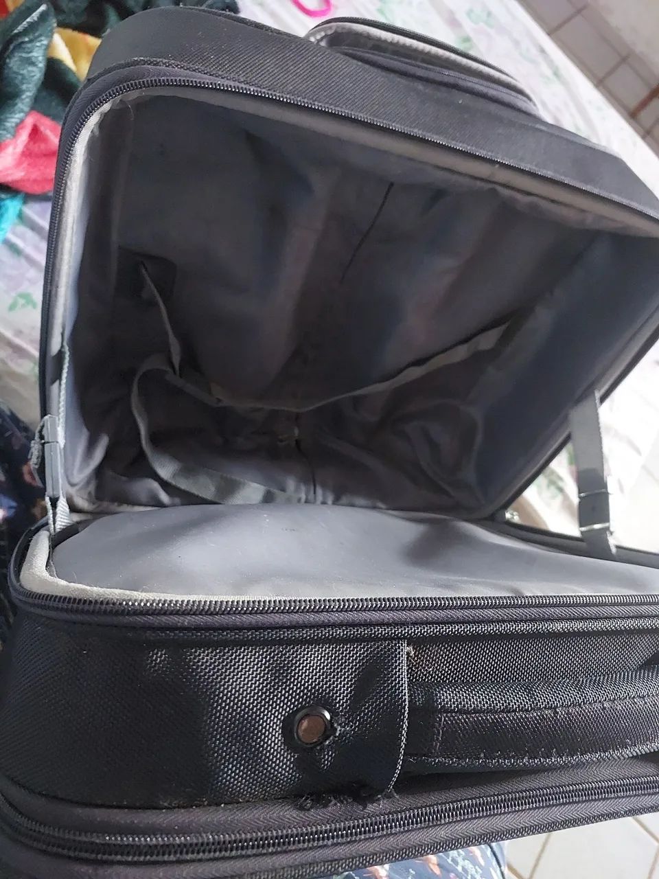 Mala media para viagem - Foto 3