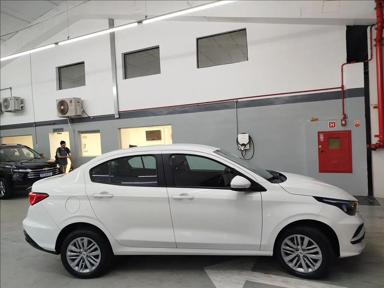 Fiat Cronos Drive 1.3 8V Flex Aut. 2025 - Foto 4
