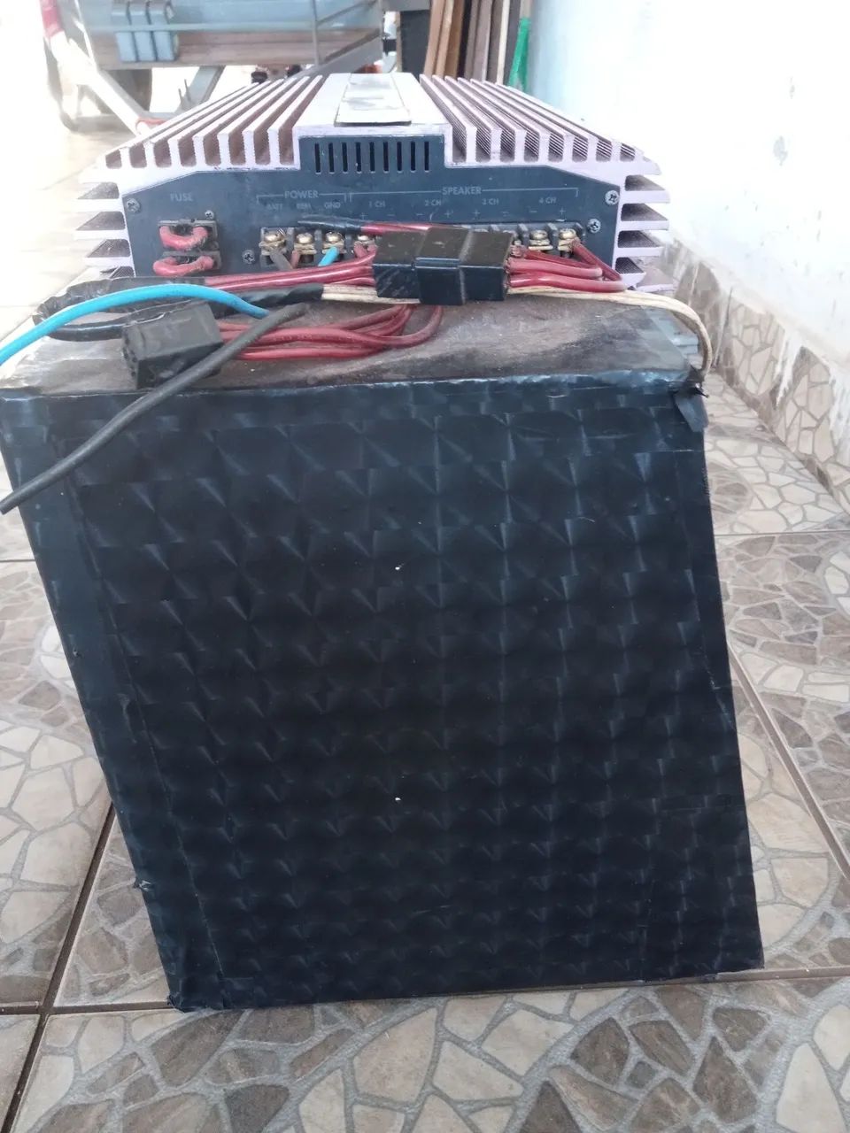BRAVOX 12 POLEGADAS + PYRAMID 800W (MENOR PREÇO DA PLATAFORMA) - Foto 4