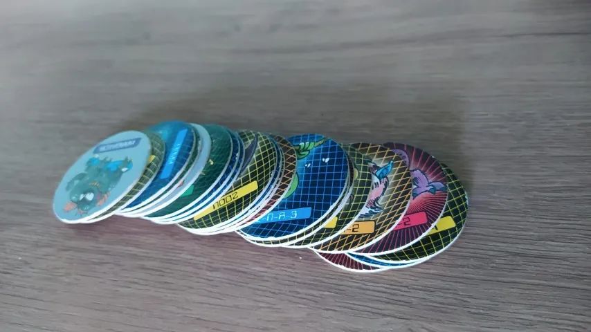 Smash Caps Space Monsters - Importados Antigos - Foto 4