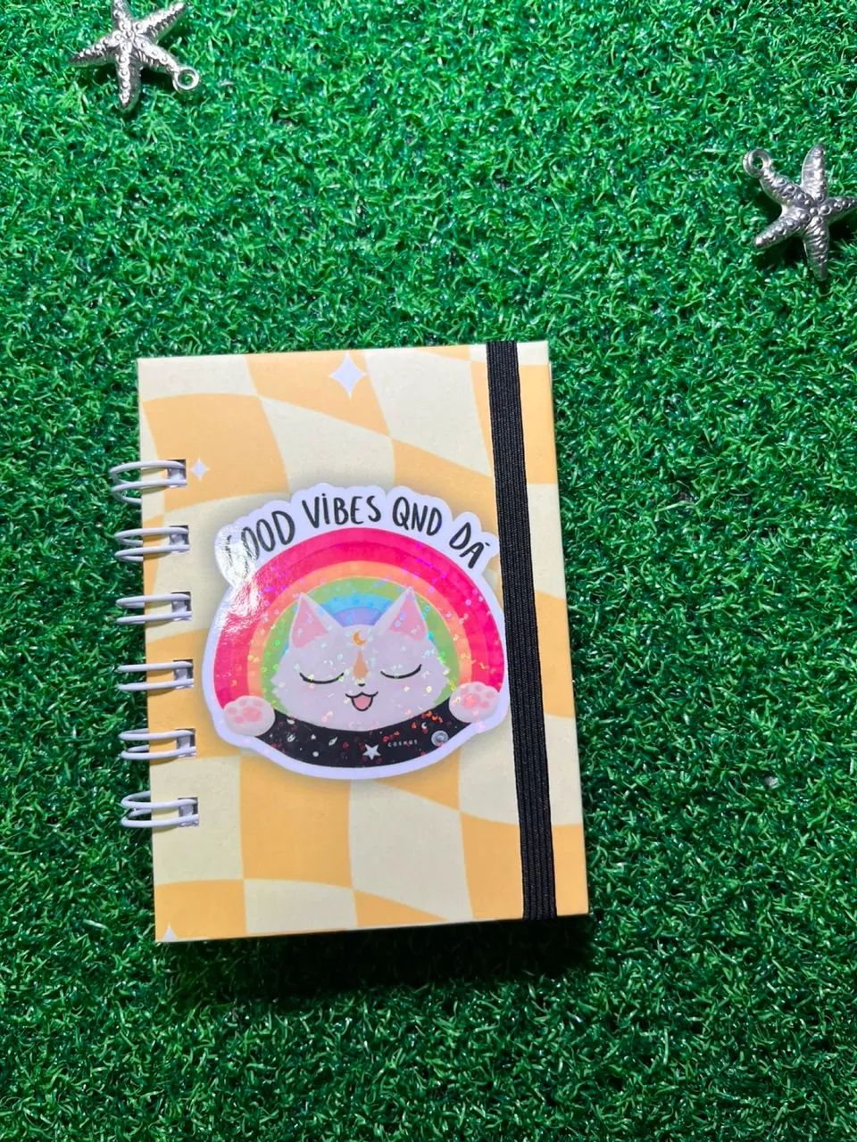 Cadermo A7 capa dura personalizado 