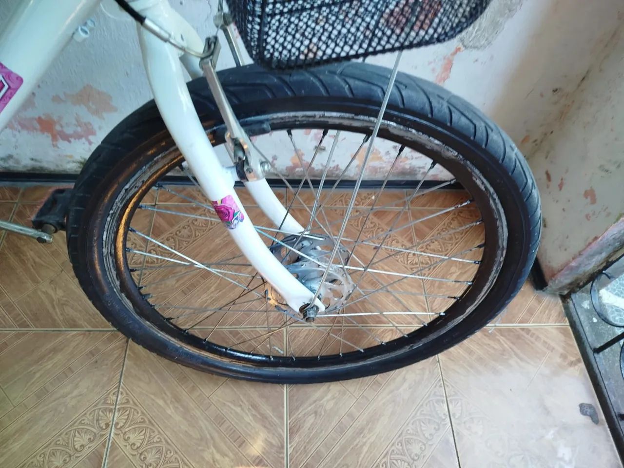 Bicicleta feminina aro 24  - Foto 2