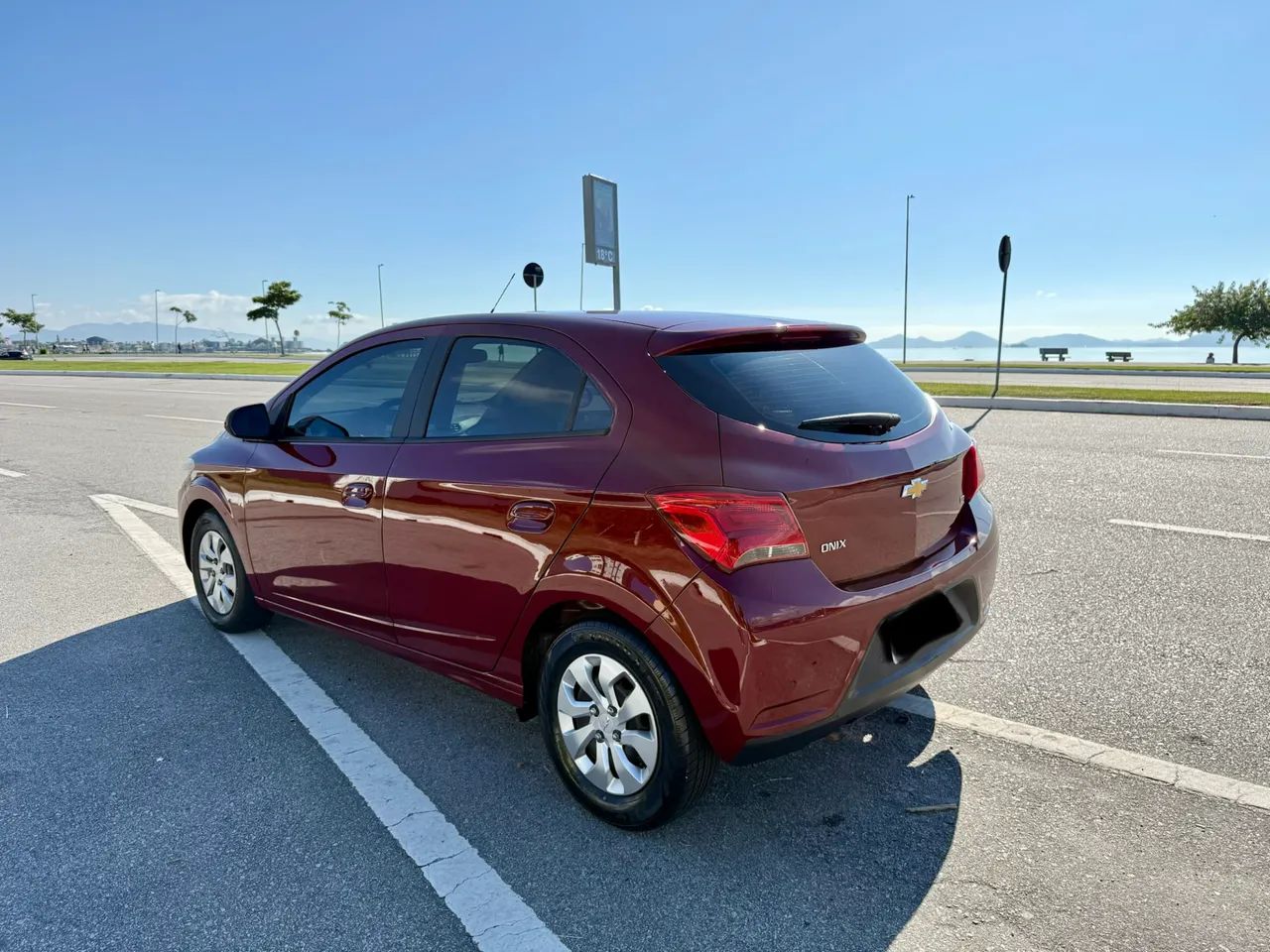 Chevrolet Onix Hatch LT 1.0 8V Flex Mec. 4P 2019 - Foto 3