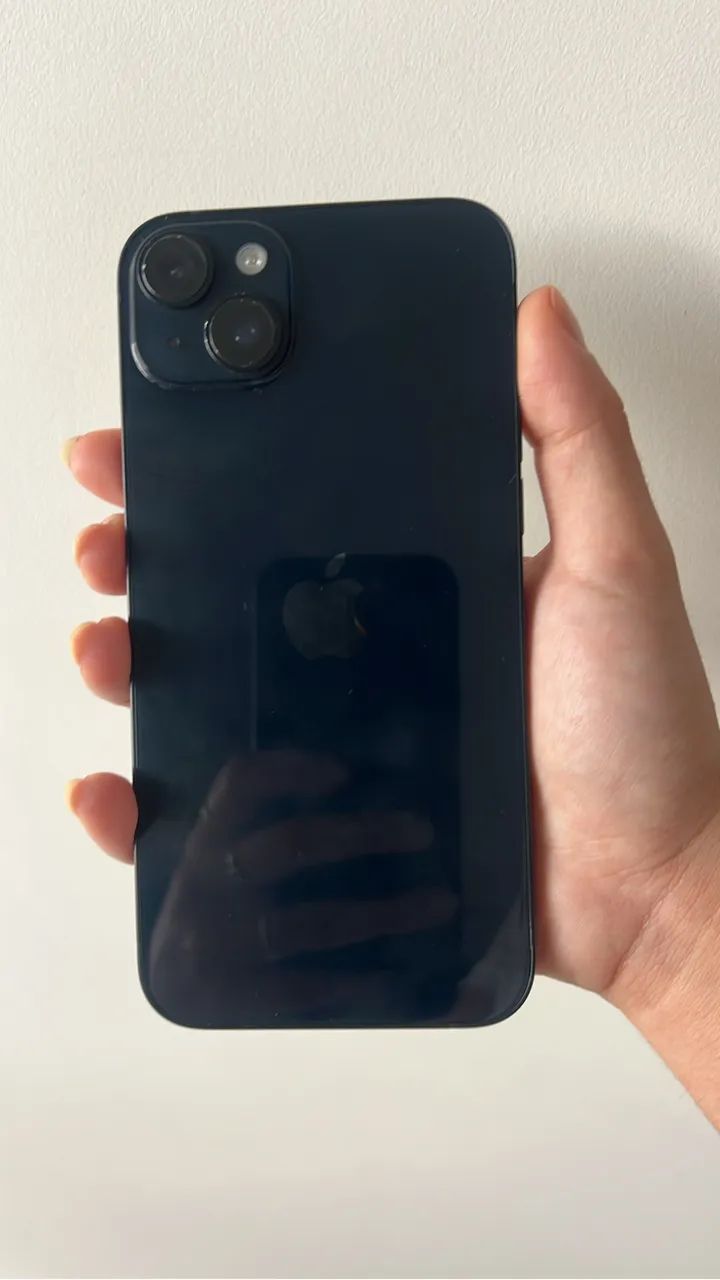 iPhone 14 Plus R$2.100