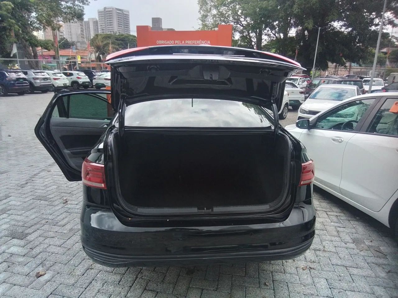 Volkswagen Virtus Comfort. 200 TSI 1.0 Flex 12V Aut, foto 16 de 18