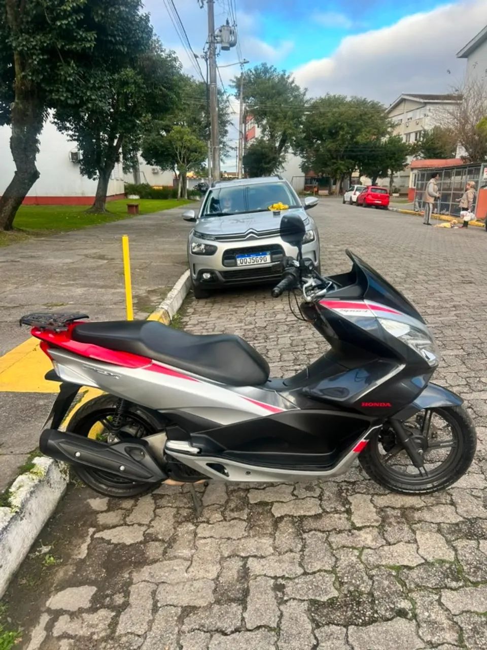 PCX Sport 2018 - Foto 3
