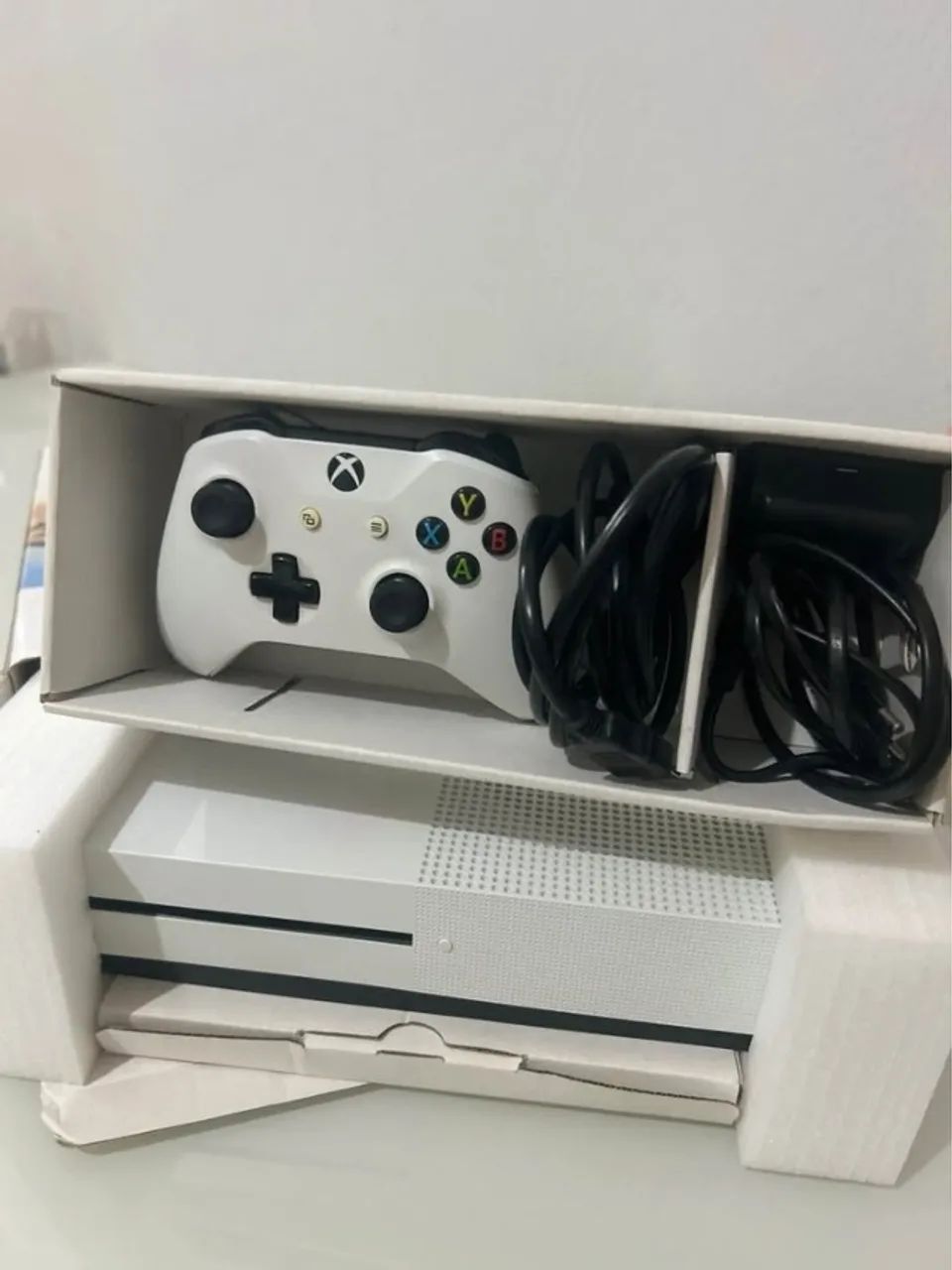 XBOX ONE S 1TB - Foto 4