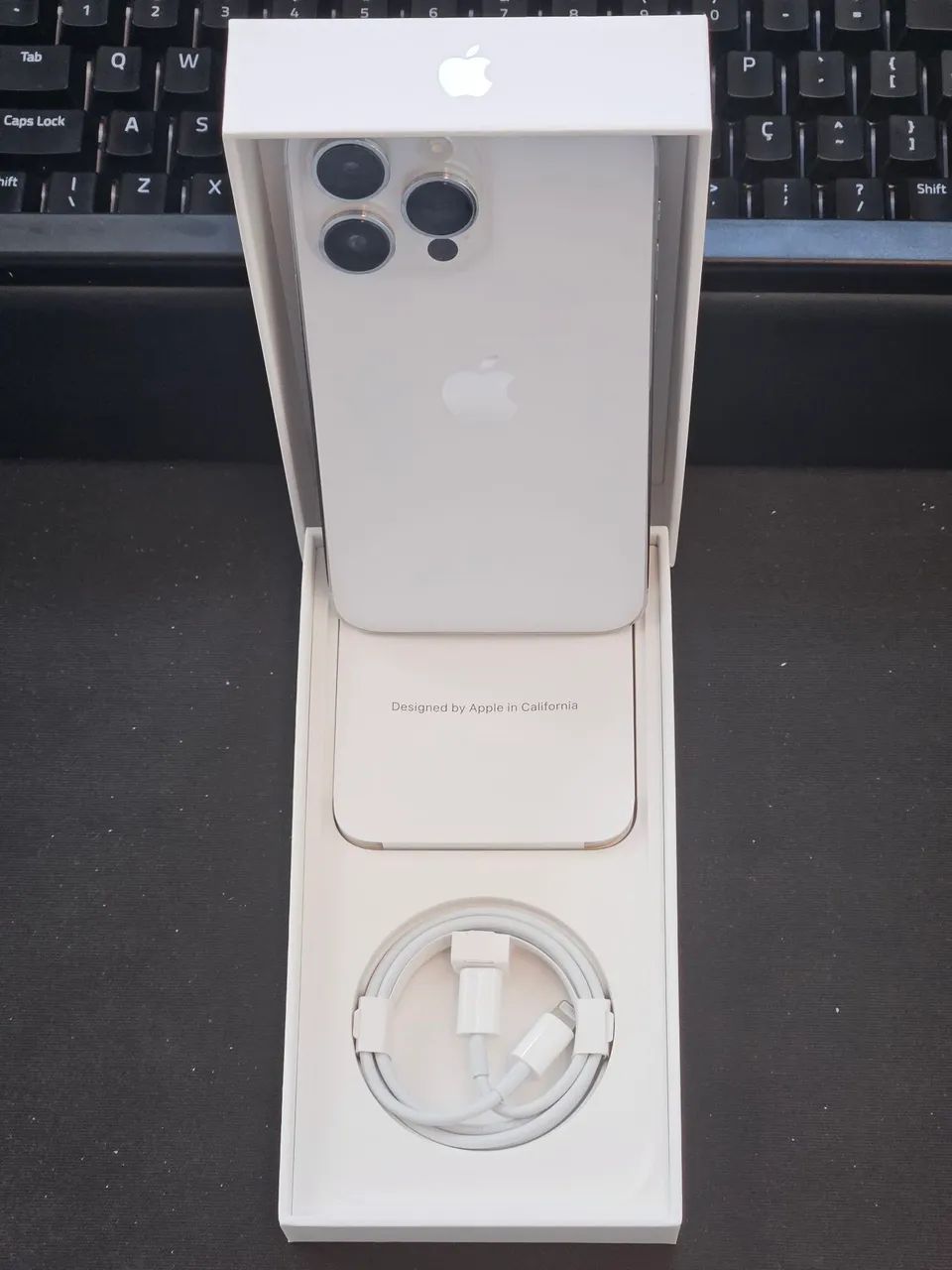 iPhone 14 Pro Max Silver 128GB - Caixa e Cabo Original Novo