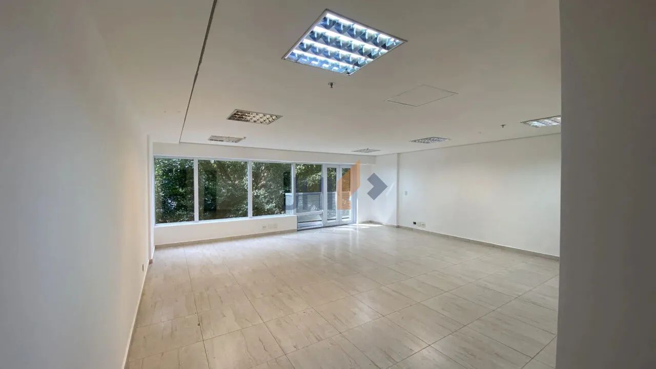 SALA COMERCIAL PARA LOCAÇÃO EM ALPHAVILLE INDUSTRIAL COM 57M² - Foto 2