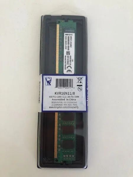 Memória RAM Kingston 8GB PC3-12800 CL11 240Pin DIMM KVR16N11/8