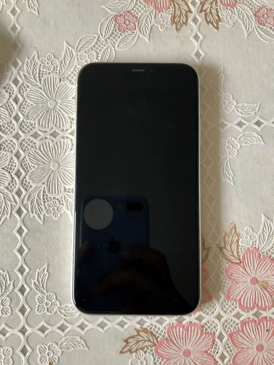 iPhone 11 64GB (super conservado) - Foto 2