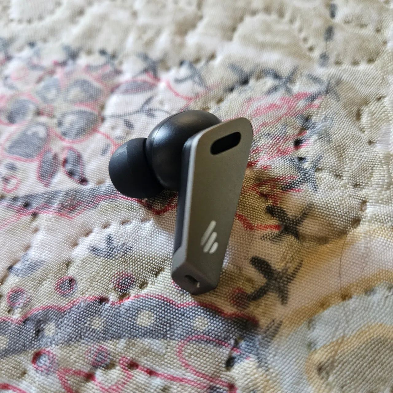 Edifier TWS NB2 Usado - Foto 4