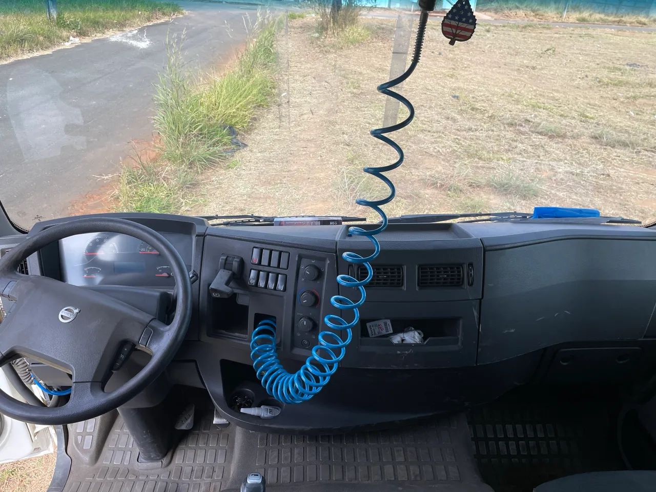 Volvo VM 270  - Foto 5