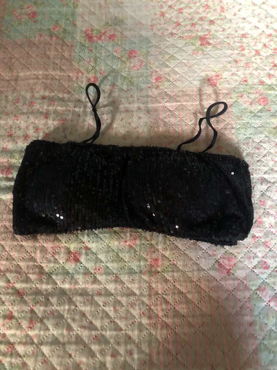 Cropped preto