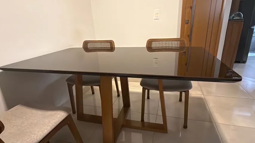 Mesa de jantar com 4 cadeiras - Foto 2