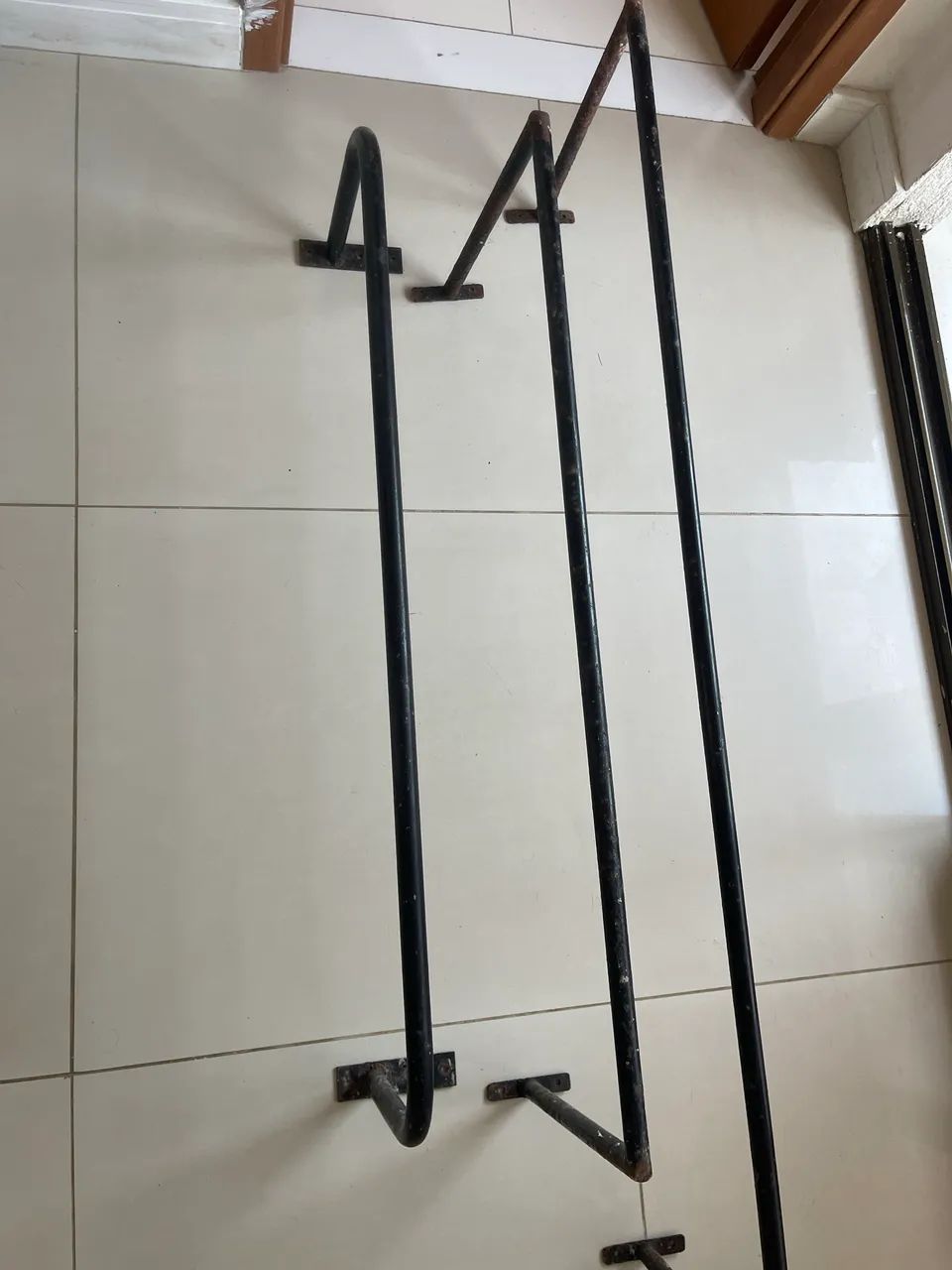 Araras de Parede  - Foto 2