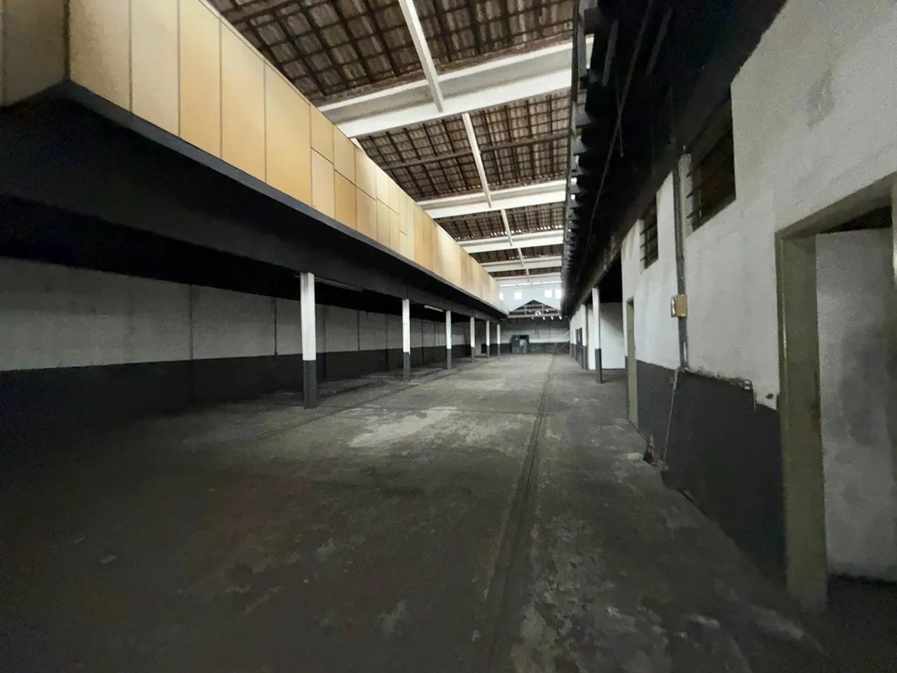 Galpão com 1140 m² para aluguel no Barrio Maria da Graça.
