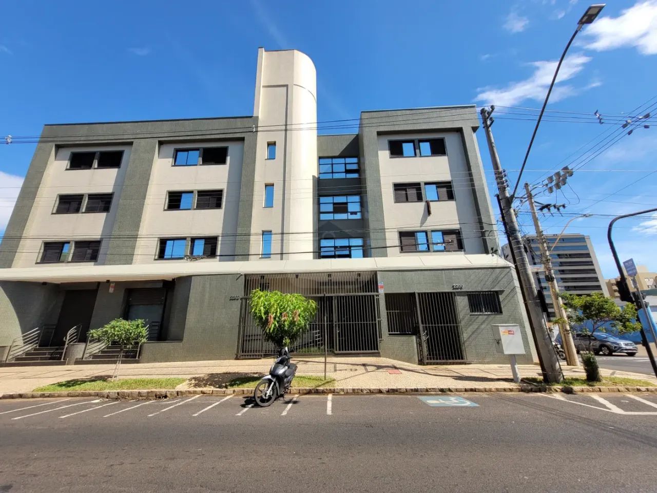 Comodo comercial para locação no bairro Saraiva