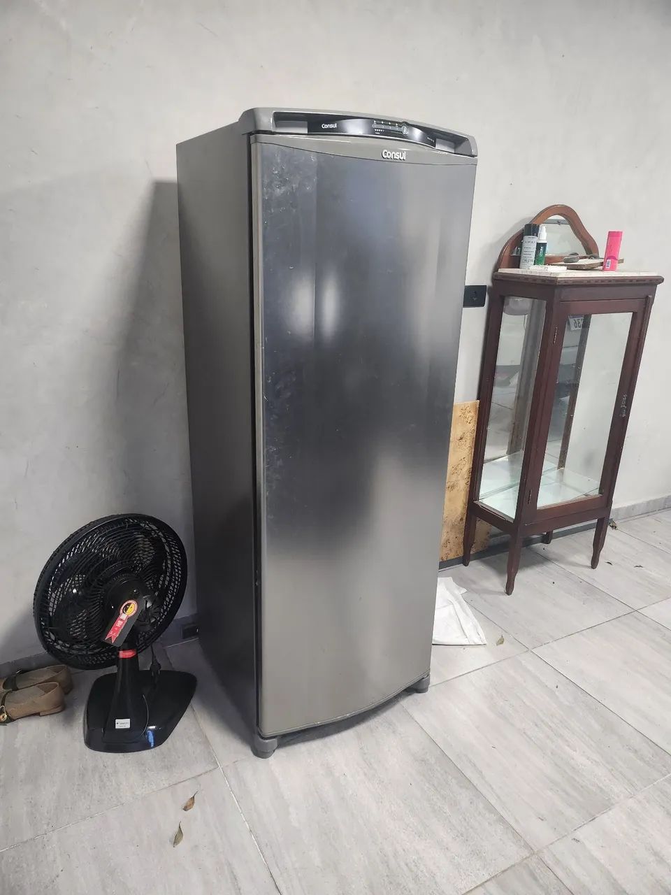 Geladeira como se fosse nova