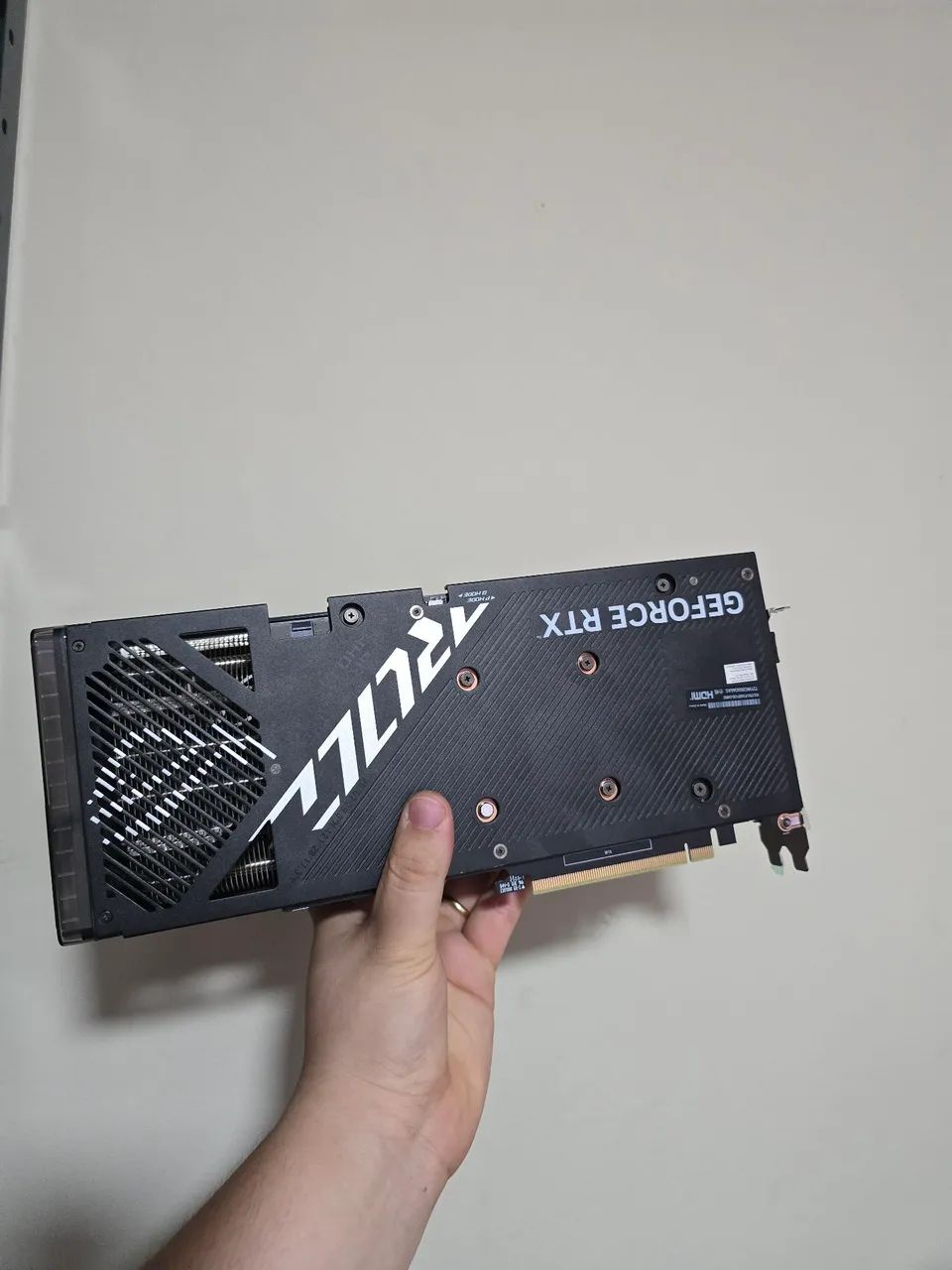 Placa de vídeo RTX 4060 TI ROG STRIX ASUS 8GB - Foto 4