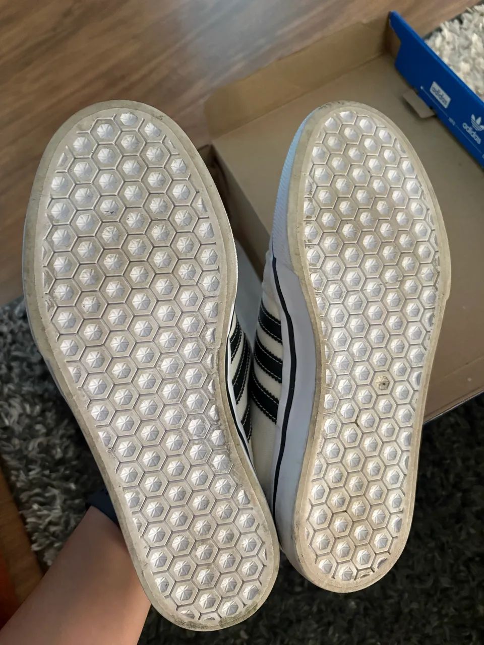 Tenis Adidas Seeley Br off white - Foto 5