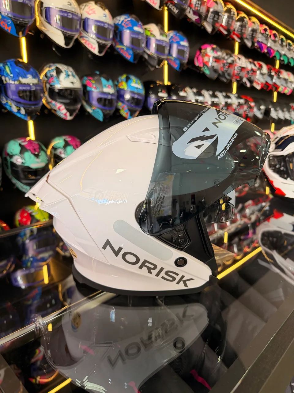 Capacete Norisk DOWNTOW II(com óculos interno) - Foto 4