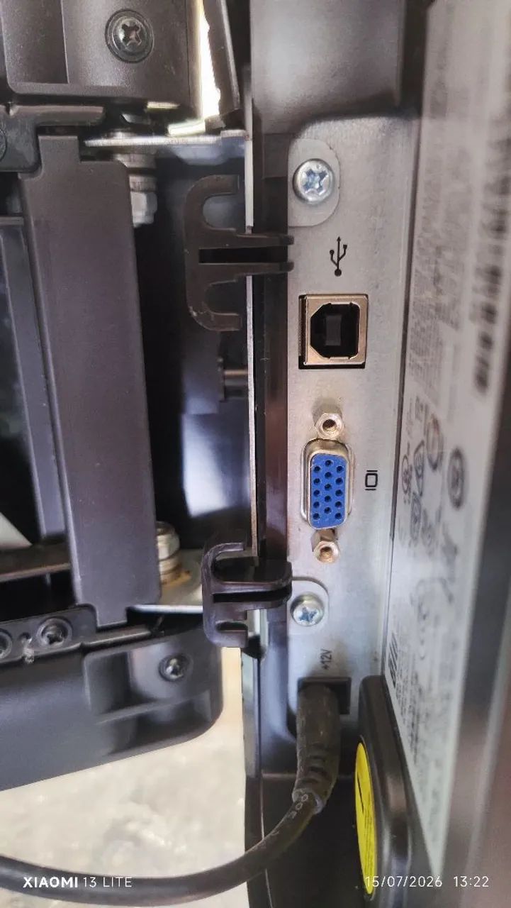 Monitor touchscreen Elo 15,6  - Foto 4