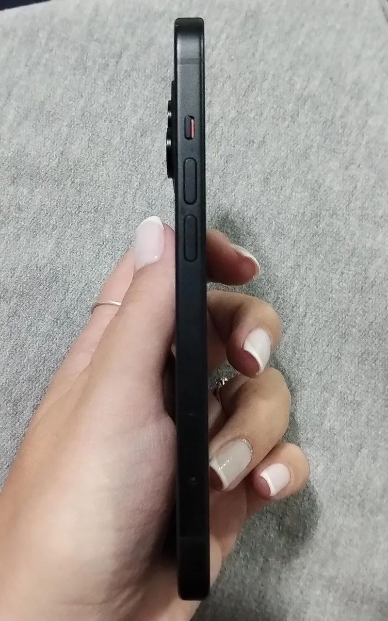 iPhone 15 - Foto 2