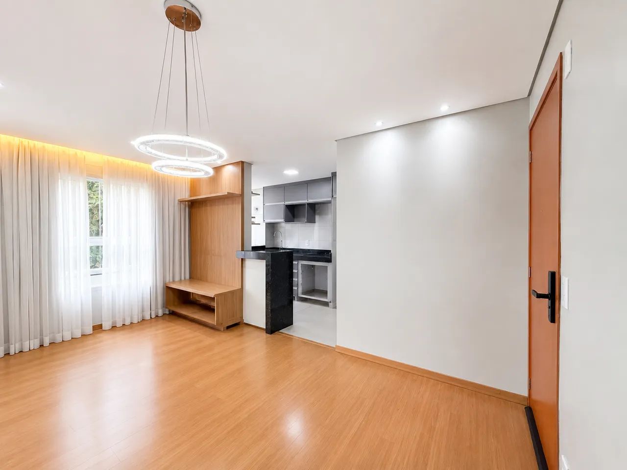 Apartamento para alugar com 2 quartos, 56 m² - Fundação da Casa Popular - Foto 2
