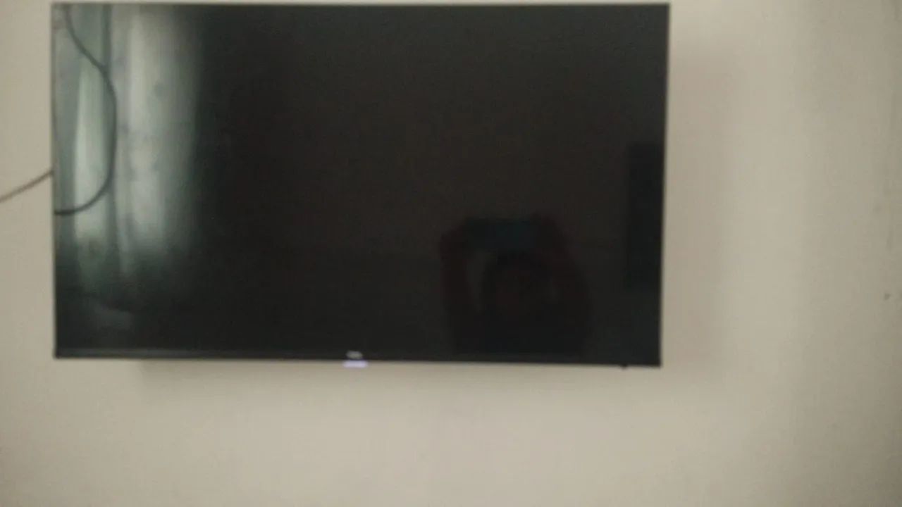 TV TCL semi nova  - Foto 3