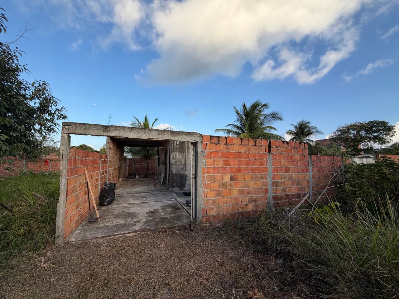 Vendo/Troco Casa Com Terreno Arembepe 