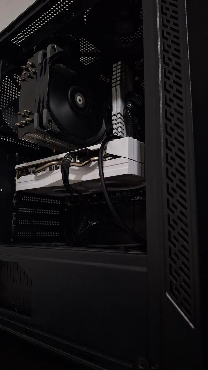 RX 580 8GB Soyo BRANCA - Foto 3
