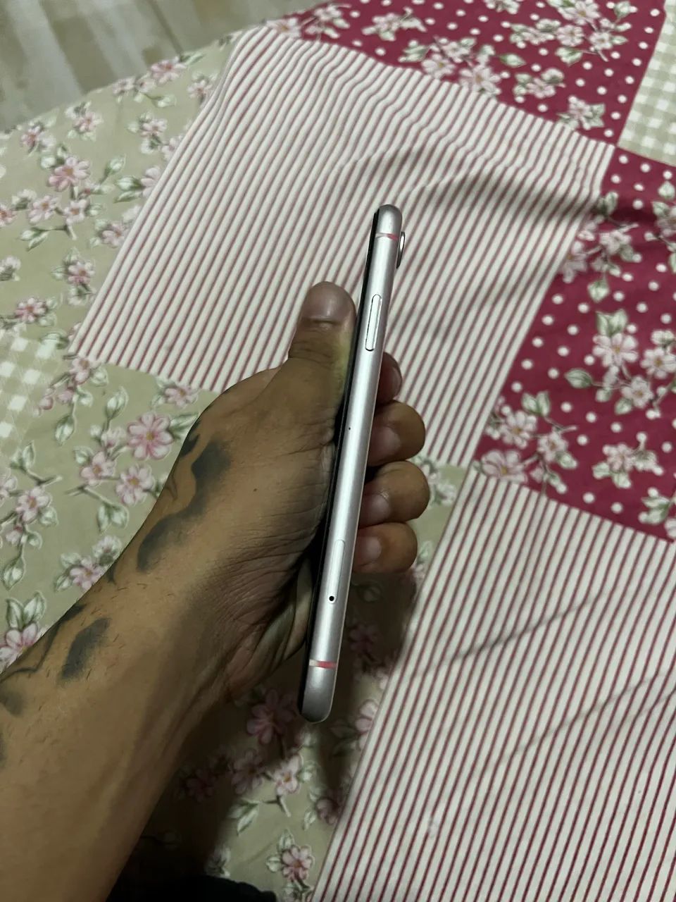 IPHONE XR EM PERFEITO ESTADO - Foto 5