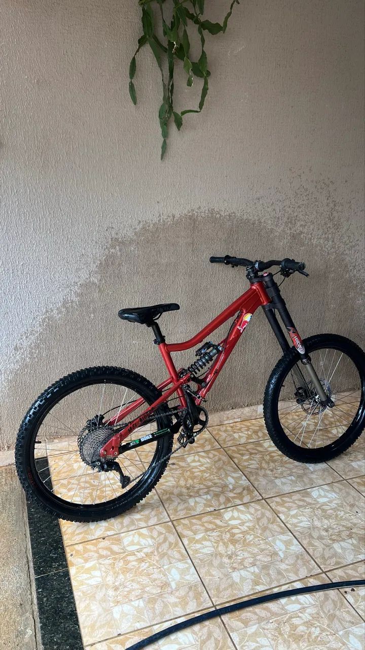 Bicicleta DH enduro MTB  - Foto 3