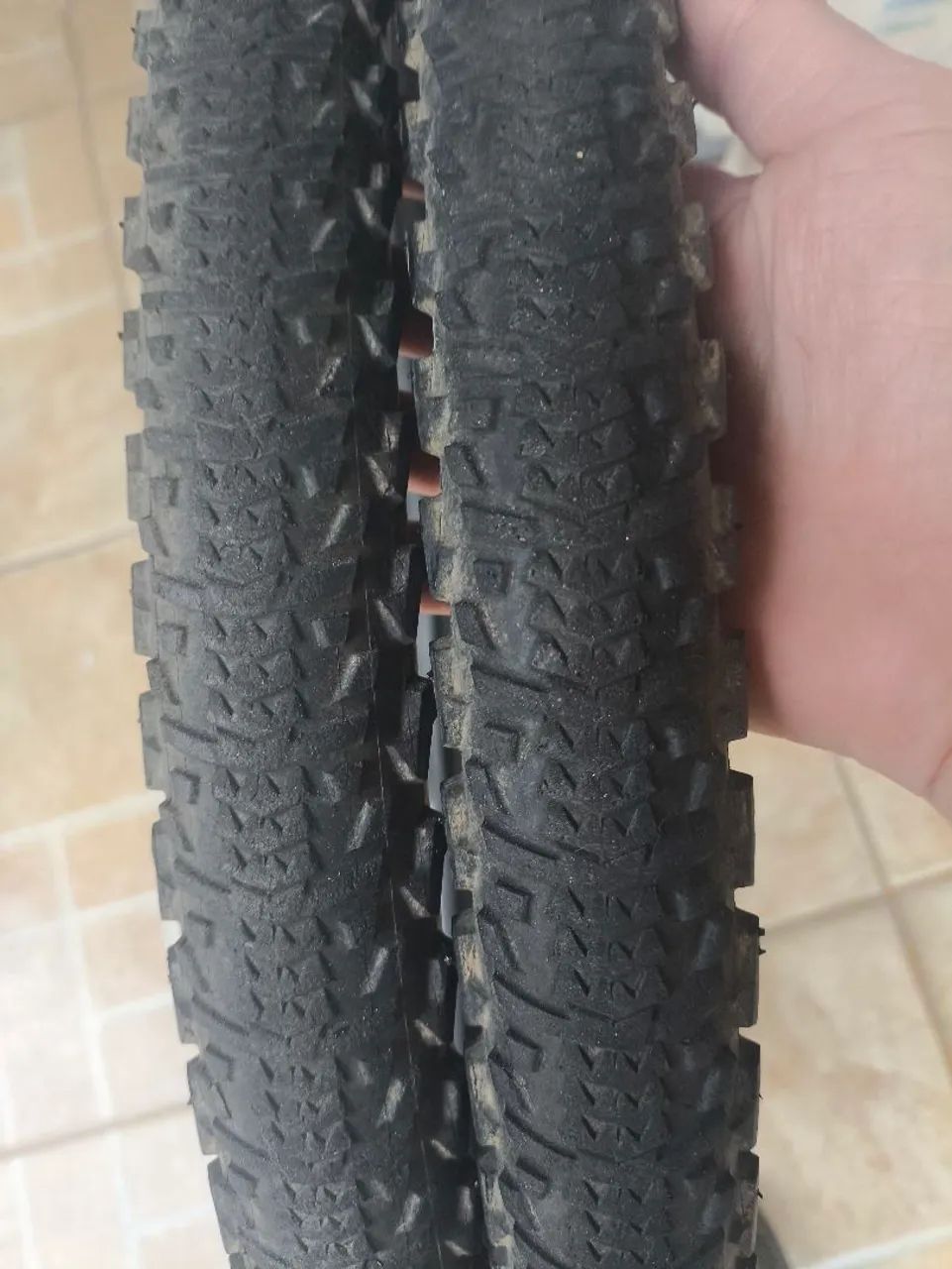 Pneu bike aro 26  - Foto 3