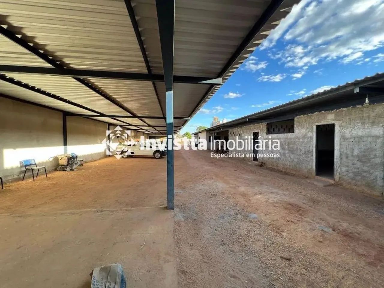 Terreno com galpão de 930 m² na Orla 14 em Palmas - Foto 4