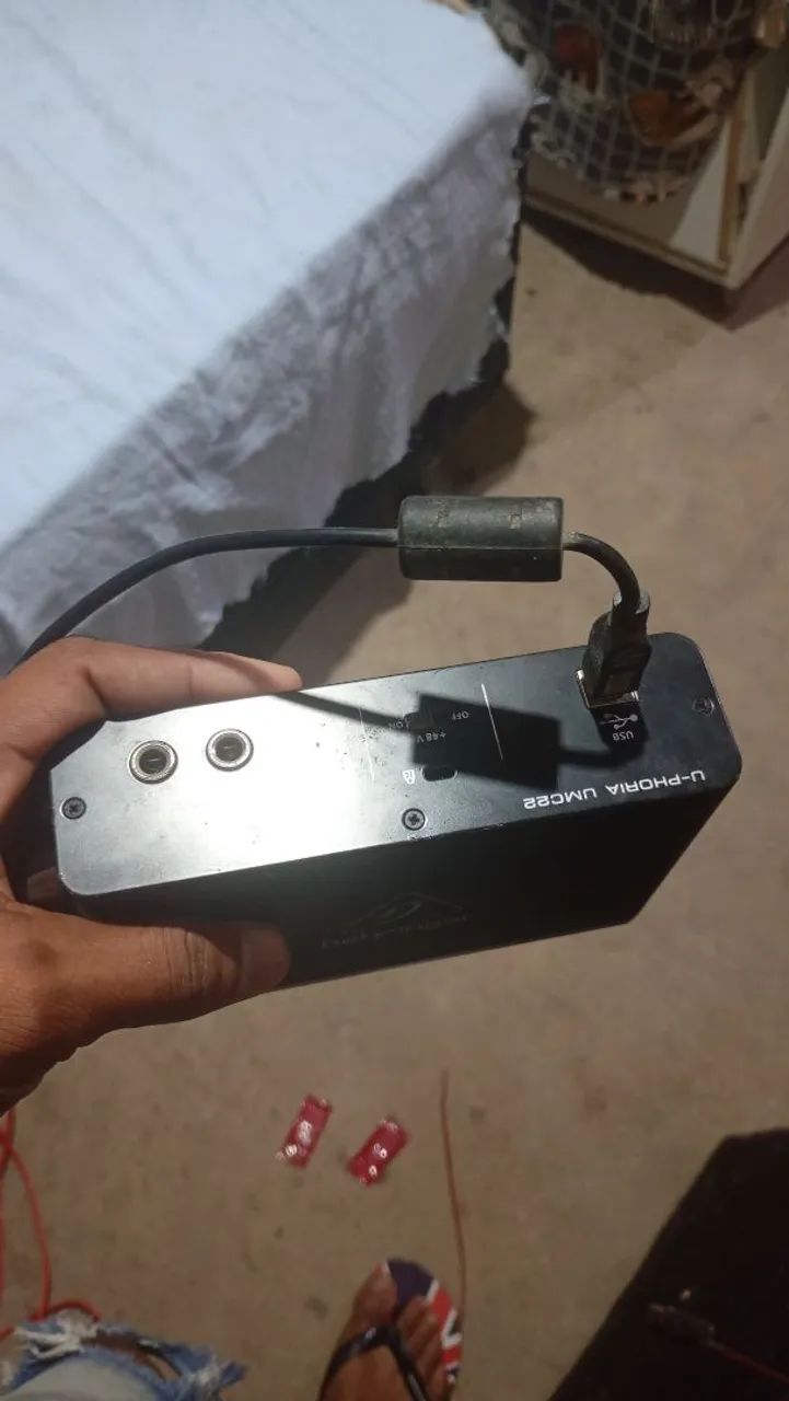 Interface de audio 418417064103137282