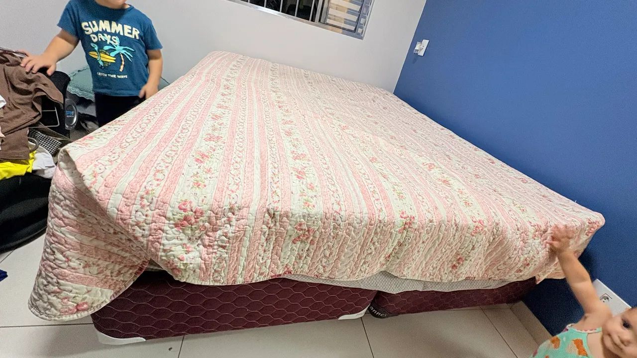 Cama queen com colchão  - Foto 4