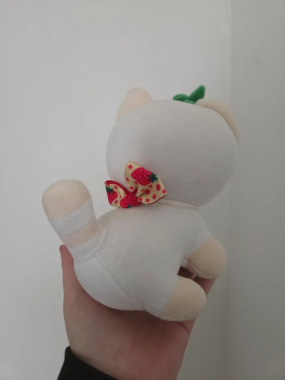 Pelúcia gatinho com morango - Foto 2